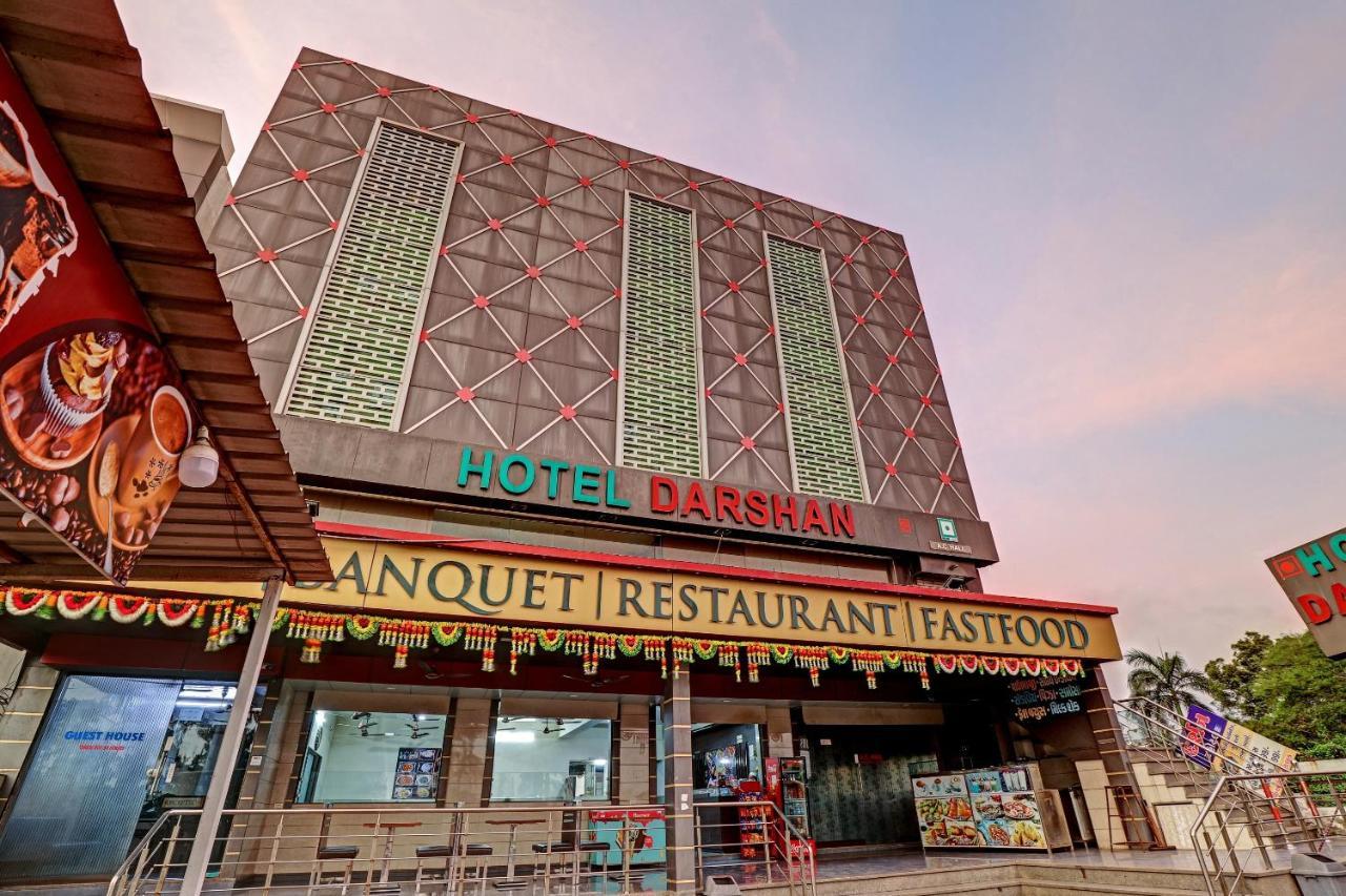 Oyo 82461 Hotel Darshan Banquet And Rooms Surate Exterior foto